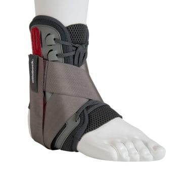 En mannequin med Ankelstøtte | 50S3 ankelstøtte.